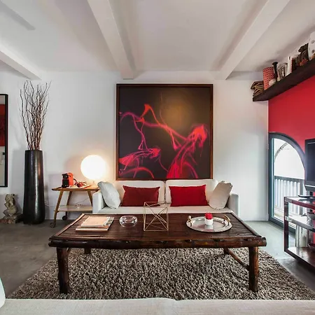 Apartment The Old Stables Chiado Lisbon