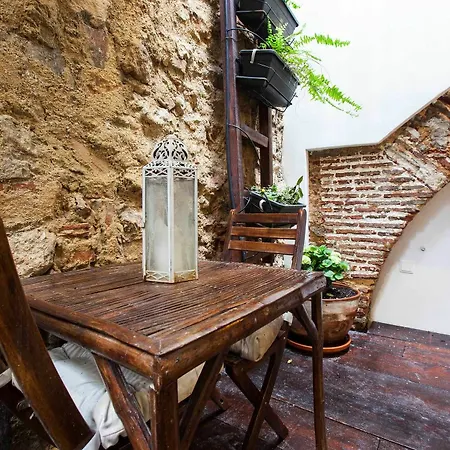 The Old Stables Chiado *